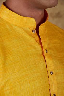 Bluesaanchi yellow textured men's kurta set 3