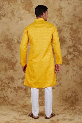 Bluesaanchi yellow textured men's kurta set 4