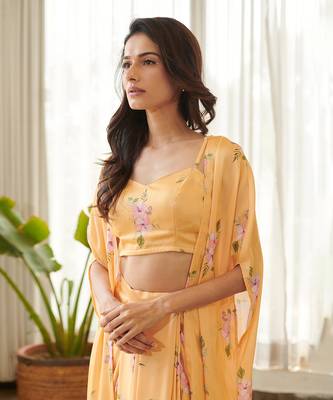 Yellow satin co-ords set 5