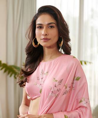 Pink satin fusion saree 4