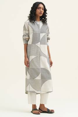 Ivory and black woven co-ord set 1