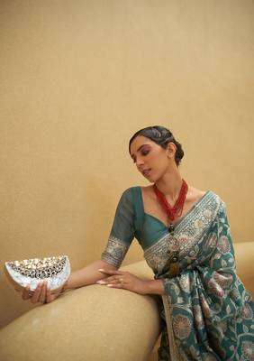 Rajtex Dark Green Woven Chikankari-Saris With Blouse 2