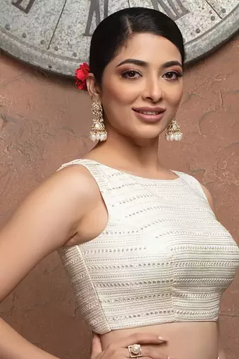 Cream Sequence Sleeveless Readymade Saree Blouse