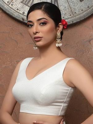 Pure White Jute V Neck Sleeveless Readymade Blouse 4