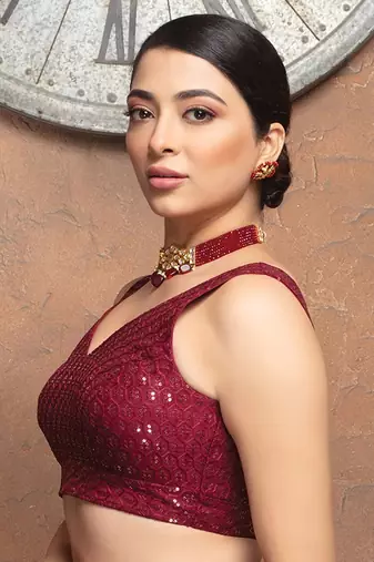 Maroon Sequin Embellished V Neck Sleeveless Readymade Blouse