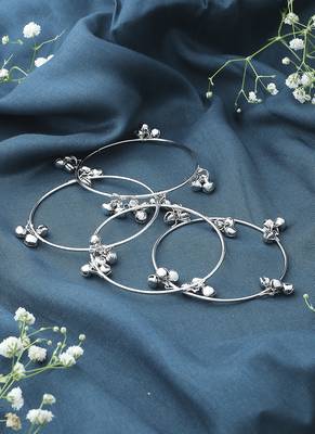Set of 4 Thin Bangles With Hanging Silver Beads 2