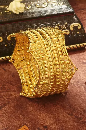 Gold Plated Wide Bangles Set