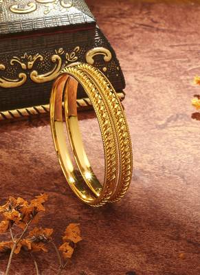 Set of 2 Yellow Gold Bangles 1