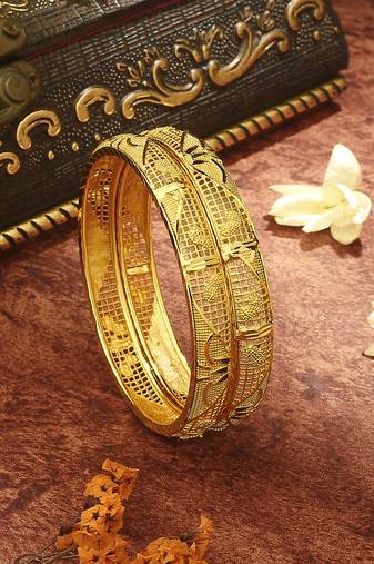 Exquisite Gold Plated Wedding Bangles - Set of 2