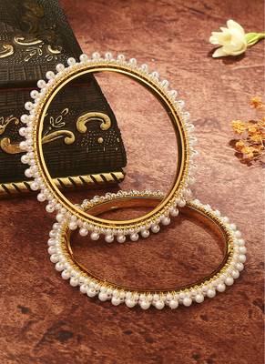 White and Gold Beaded Bangles 2