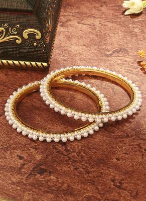 White and Gold Beaded Bangles 3