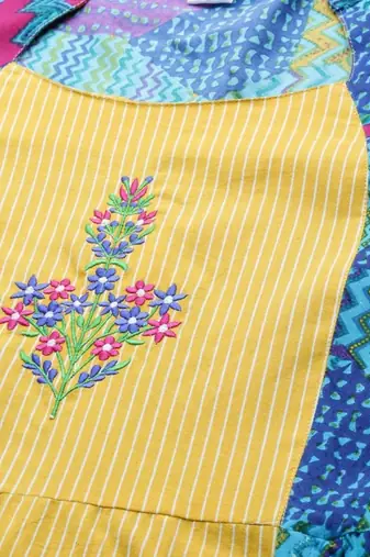 Women'S Plus Size Rayon Geometric Print Embroidered Anarkali Kurta