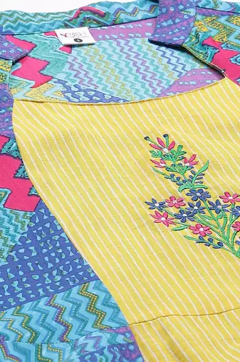 Women'S Rayon Geometric Print Embroidered Anarkali Kurta