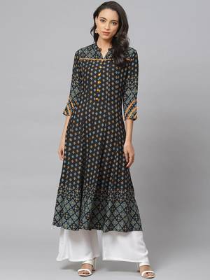 Women'S Rayon Floral Printed Anarkali Kurta 1