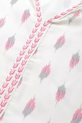 Women'S Rayon Ikat Printed Anarkali Kurta