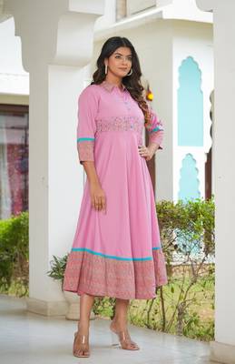 Women'S Pink Polyester Embroidered Anarkali Kurta (Pink) 2