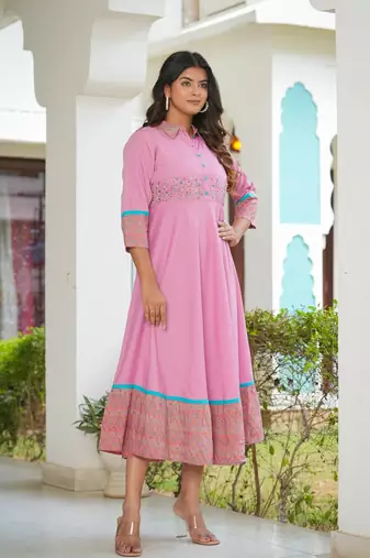 Women'S Pink Polyester Embroidered Anarkali Kurta (Pink)