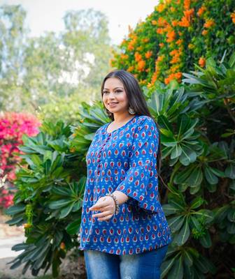 Women'S Cotton Indigo Geomatrical Printed Flared Top (Blue) 2