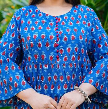 Women'S Cotton Indigo Geomatrical Printed Flared Top (Blue) 5