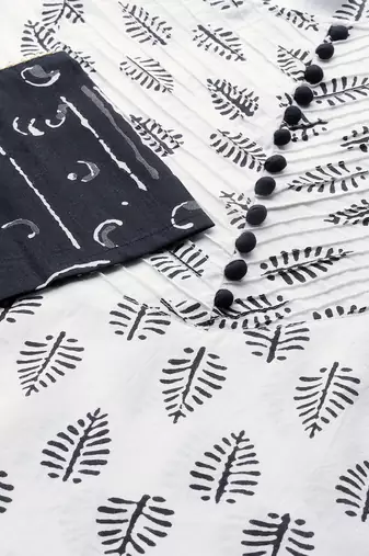  women's plus size cotton floral printed straight kurta with palazzo & dupatta set (white & balck)