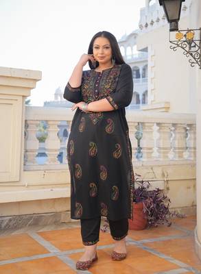 Women'S Black Plus Size Cotton Chicken Embroidery Printed Straight Kurta Set (Black) 4