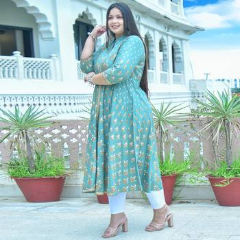 Women'S Plus Size Rayon Floral Printed Anarkali Kurta 2