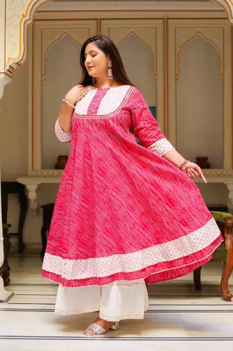 Women'S Plus Size Floral Print Anarkali Kurti (Pink)