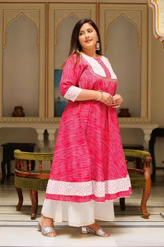 Women'S Plus Size Floral Print Anarkali Kurti (Pink)