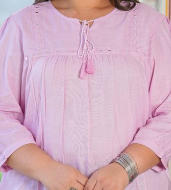 Women'S Plus Size Rayon Embroidered Top (Lavender) 5