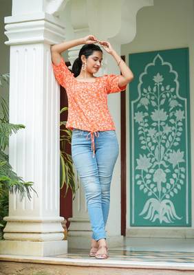Women'S Floral Printed Regular Top (Orange) 1