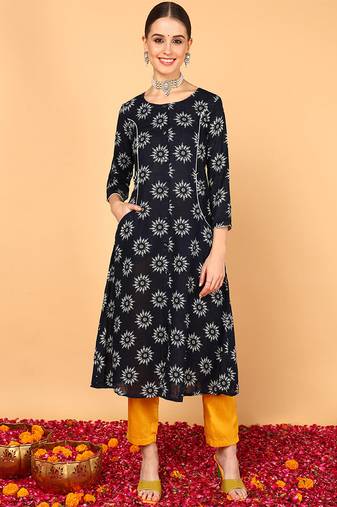 Women navy-blue printed cotton ethnic kurti
