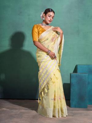 Yellow Printed Linen Bollywood Sarees With Blouse 4