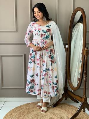 White Digital Print Cotton Rayon Fabric Straight Kurta Pant and Dupatta Set 2