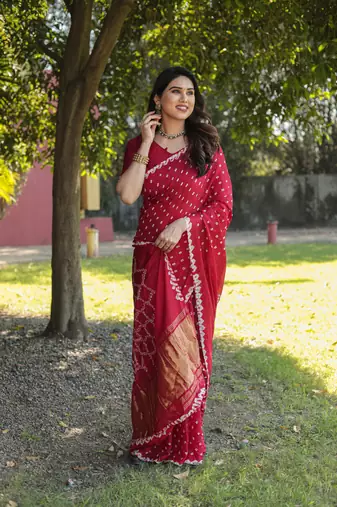 Koram Red Bandhej Silk Sarees Kanchi Borders And Contrast Zari Weaving Borders Saree With Blouse For Women