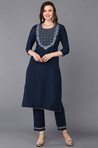 Women navy-blue embroidered silk ethnic kurti
