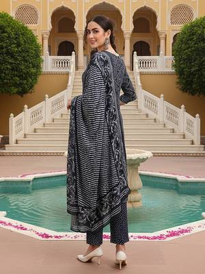 women navy blue rayon bandhani printed straight kurta trousers with dupatta 5