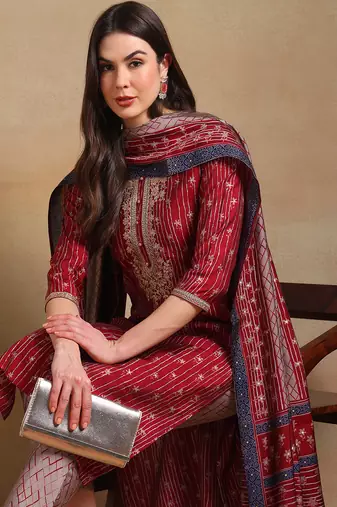 women maroon silk blend floral embroidered straight kurta trousers with dupatta