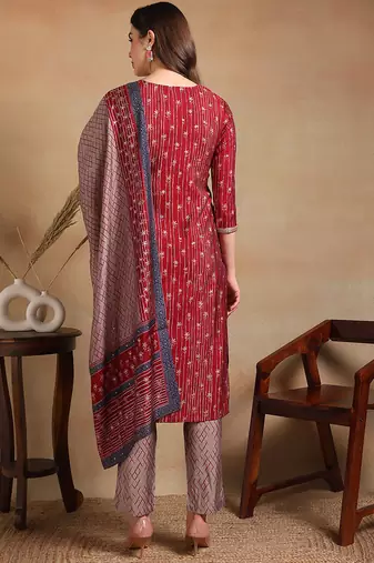 women maroon silk blend floral embroidered straight kurta trousers with dupatta