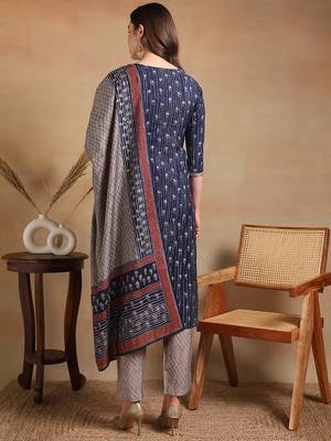 women navy blue silk blend floral embroidered straight kurta trousers with dupatta 4