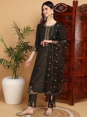 women olive silk blend floral embroidered straight kurta trousers with dupatta 3