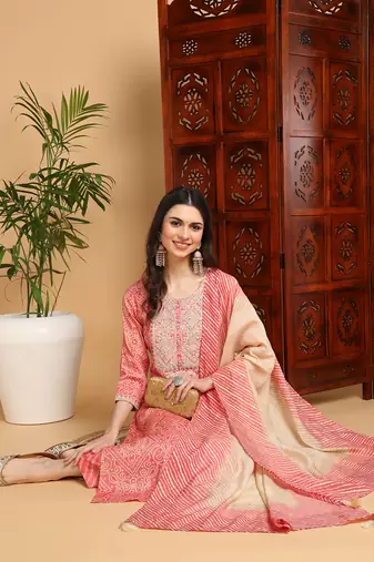 women peach viscose rayon bandhani printed straight kurta trousers with dupatta