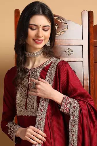 women maroon silk blend solid embroidered straight kurta palazzos with dupatta