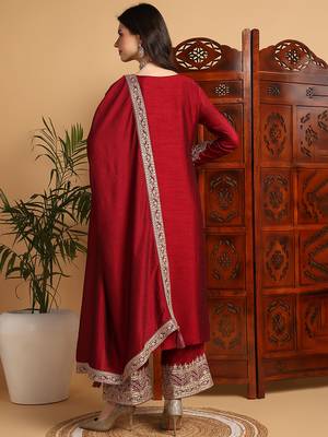 women maroon silk blend solid embroidered straight kurta palazzos with dupatta 4