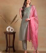 Grey Polyester Threadwork Salwar Kameez