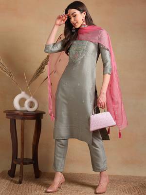 Grey Polyester Threadwork Salwar Kameez 3