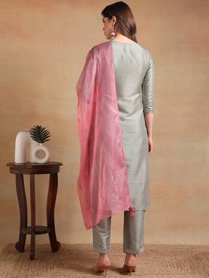 Grey Polyester Threadwork Salwar Kameez 4