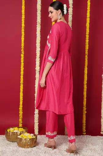 women pink silk blend solid embroidered straight kurta with trousers
