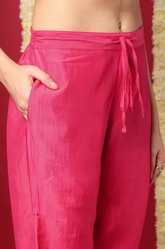women pink silk blend solid embroidered straight kurta with trousers