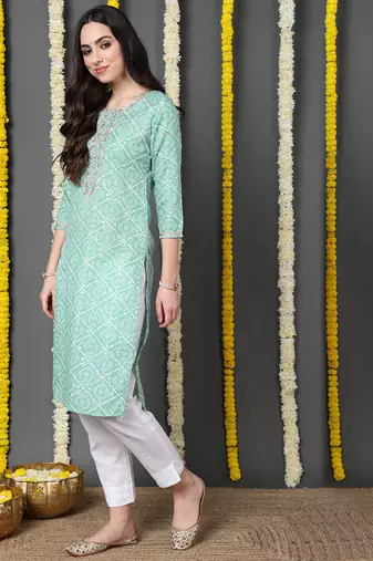 Women green printed cotton ethnic kurti