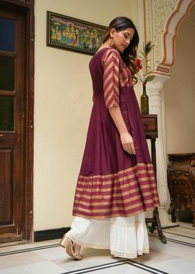 Women'S Rayon Stripe Printed Anarkali Kurti (Maroon) 4